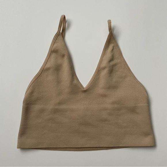 Sunday Best Ribbed Seamless Longline Bra Top Medium Beige Size Small - Picture 2 of 6